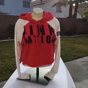 ⬇️$29 Victoria’s Secret Pink Crop Hoodie Red Small